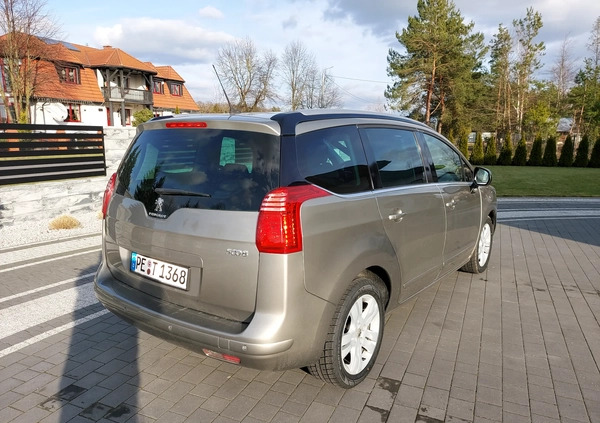 Peugeot 5008 cena 39400 przebieg: 211432, rok produkcji 2014 z Pieniężno małe 79